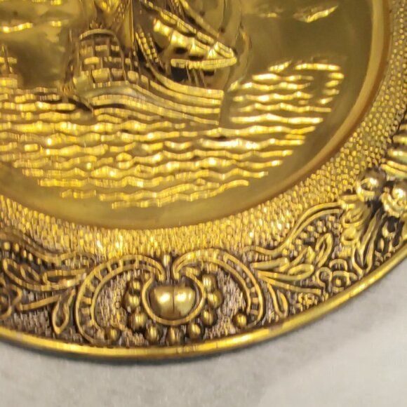 Vintage Metal Brass 14” Tin Wall Hanging Ship Plate - Picture 4 of 5